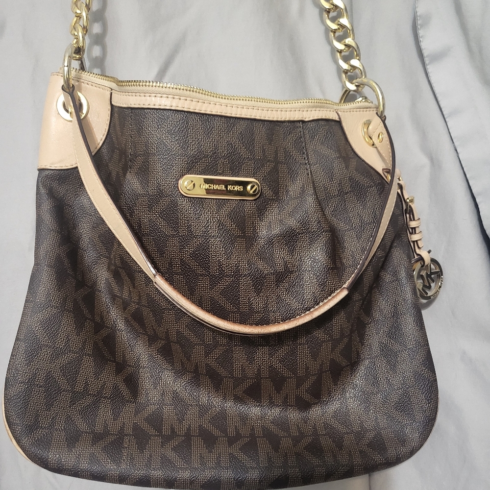 Michael Kors cross body